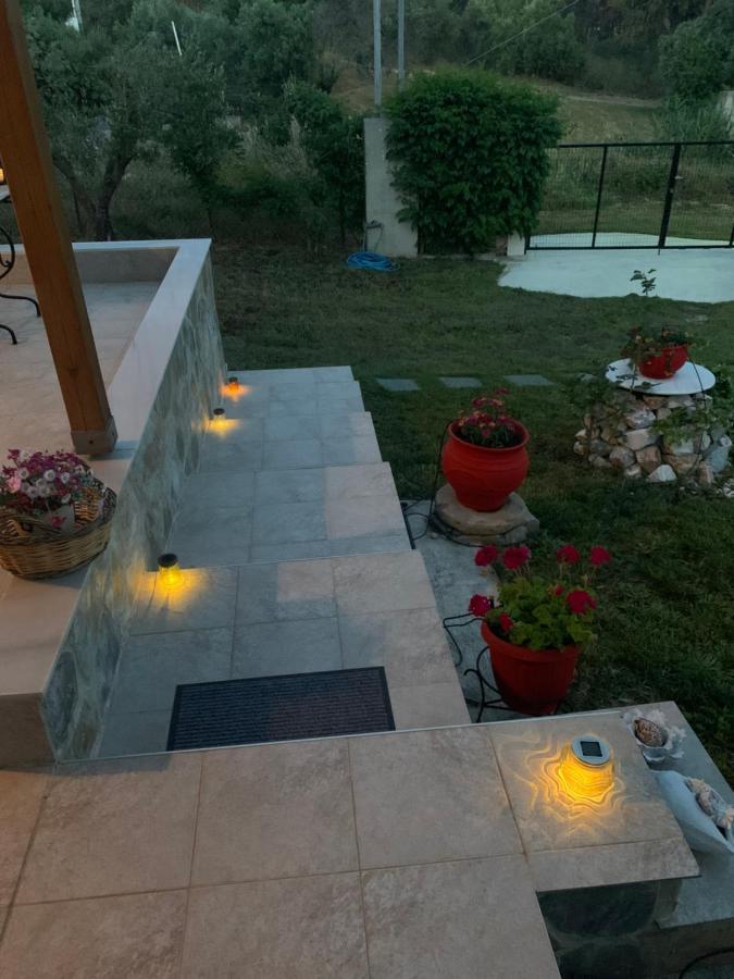 Xerxis Hill/Chalkidiki Τρυπητή Χαλκιδικής Villa Nea Roda Exteriör bild
