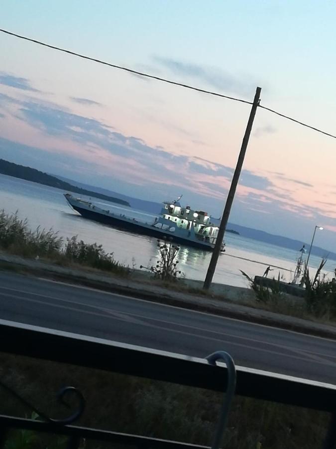 Xerxis Hill/Chalkidiki Τρυπητή Χαλκιδικής Villa Nea Roda Exteriör bild